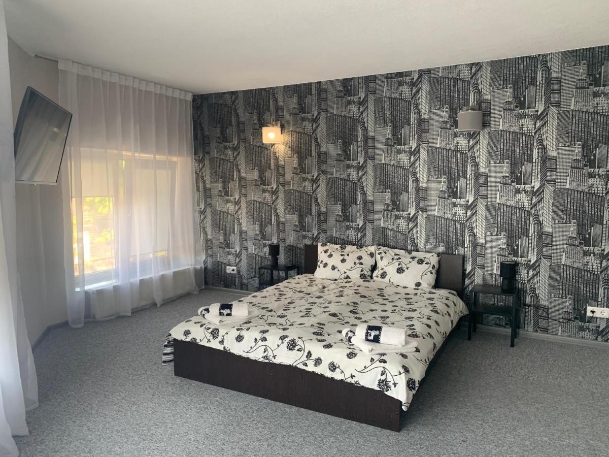 Hotel Marijampolė エクステリア 写真