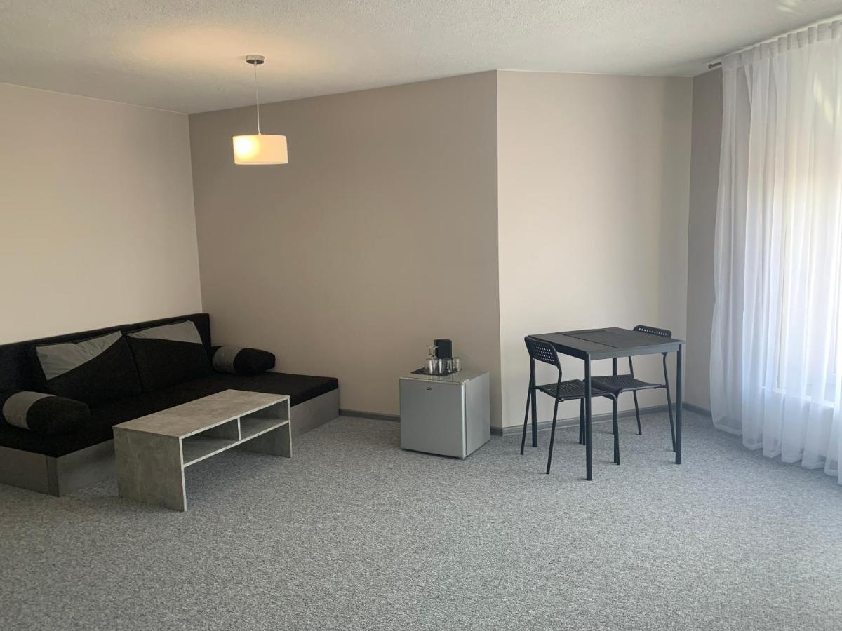 Hotel Marijampolė エクステリア 写真